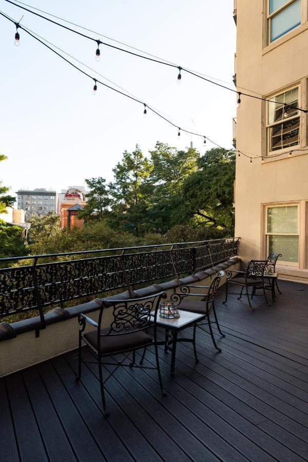 Club Wyndham Riverside Suites San Antonio Exterior photo