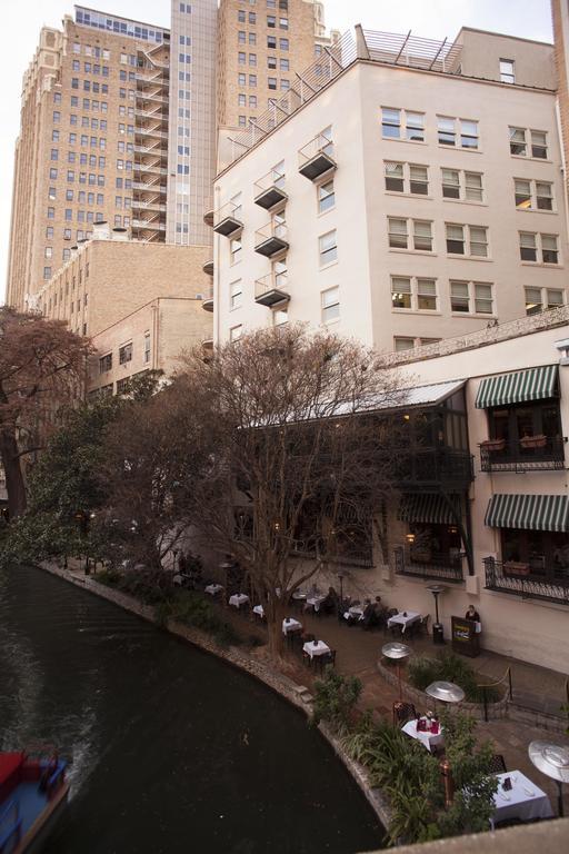 Club Wyndham Riverside Suites San Antonio Exterior photo