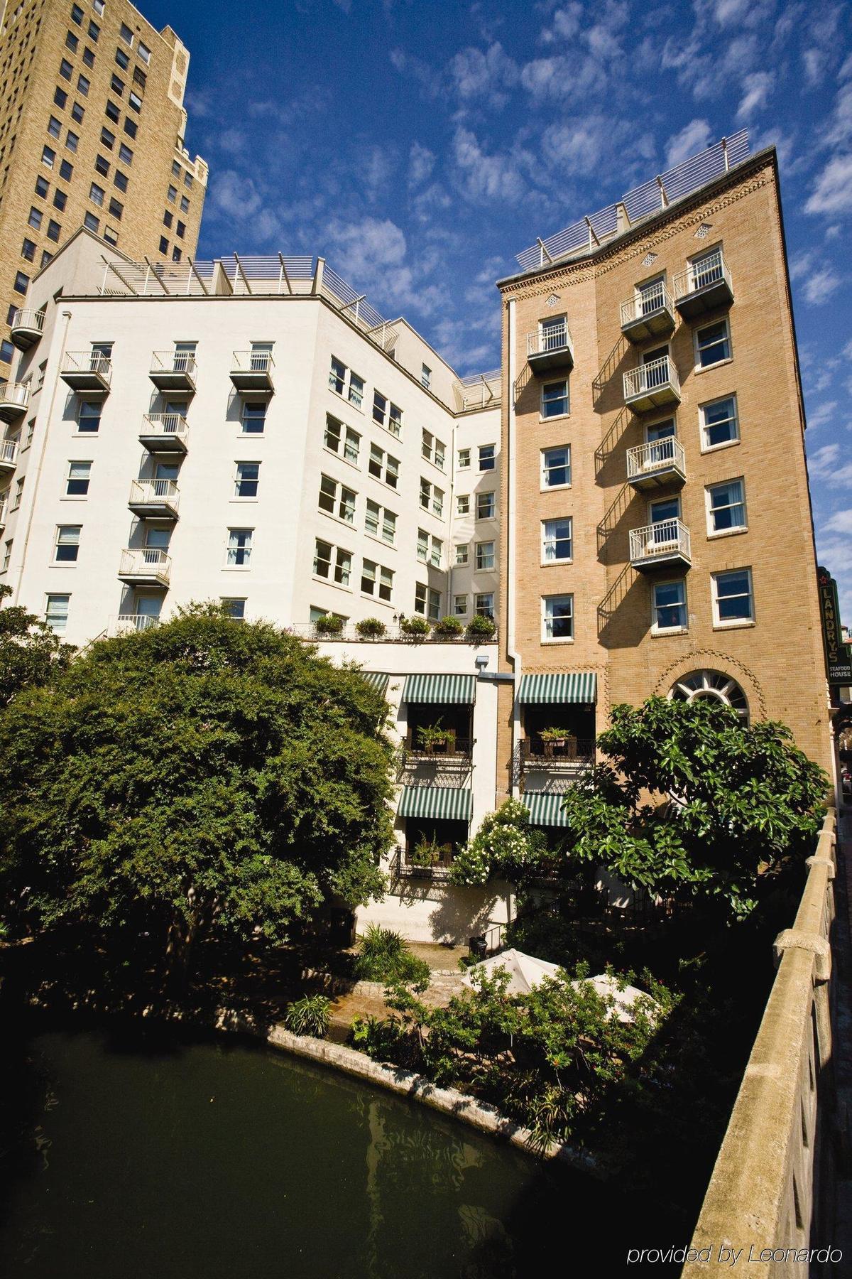Club Wyndham Riverside Suites San Antonio Exterior photo